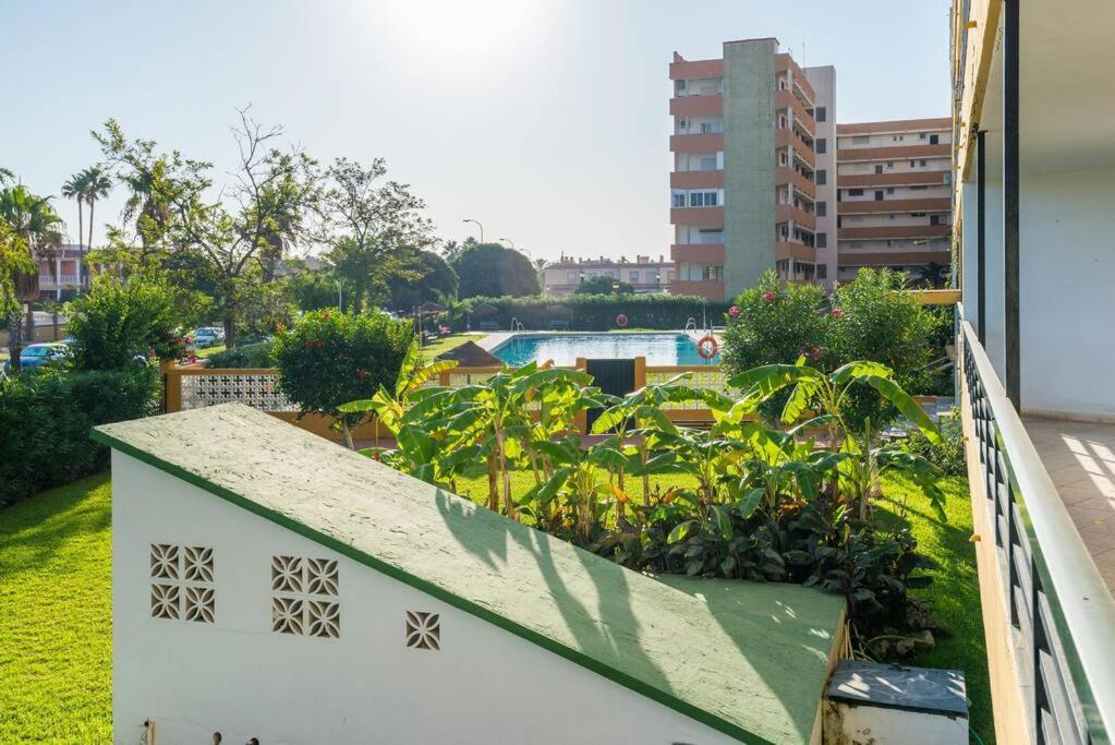 Apartamento Playamar Торремолинос Экстерьер фото